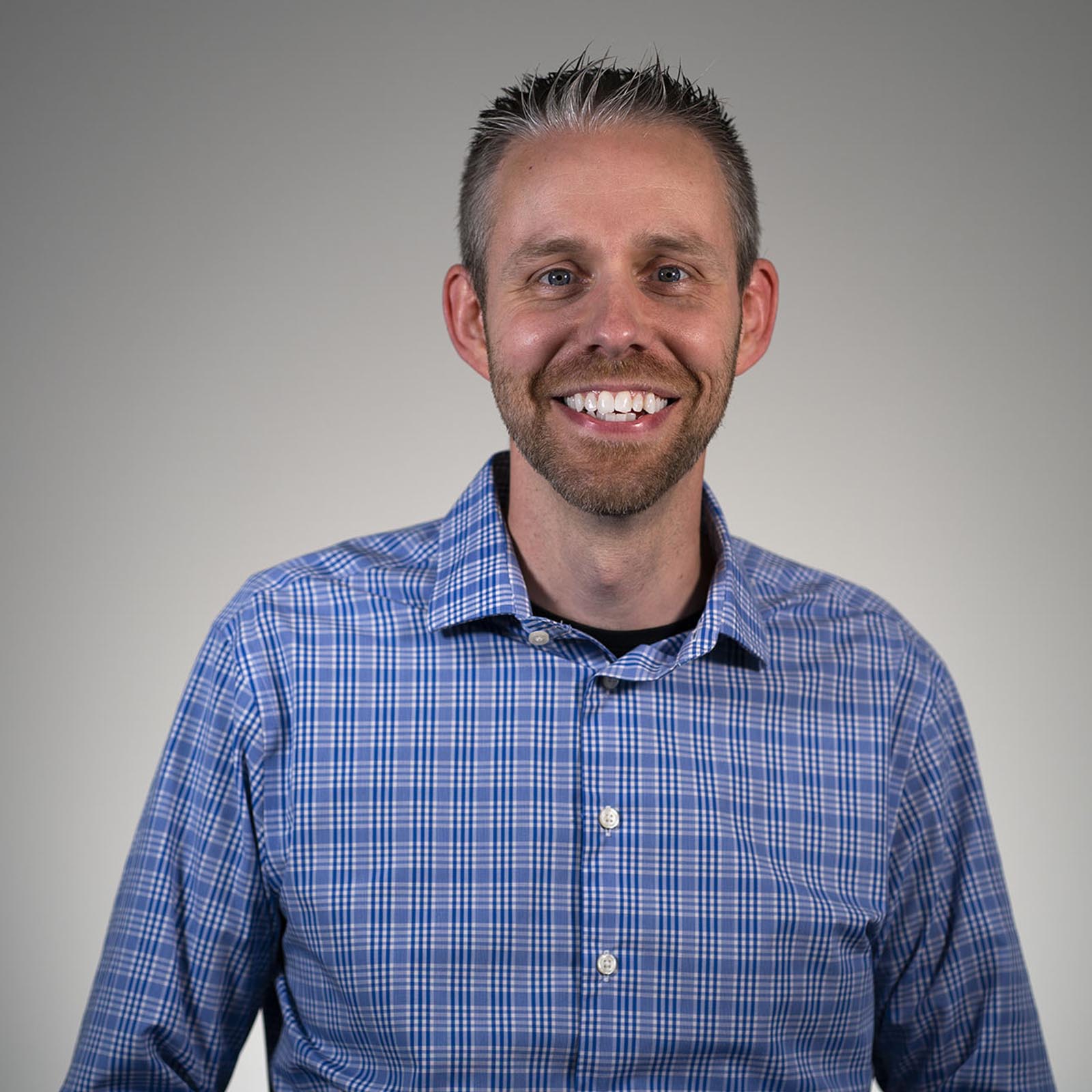 Joshua_Riggs_Headshot_Square_0000_Joshua_Riggs_Headshoot_202207